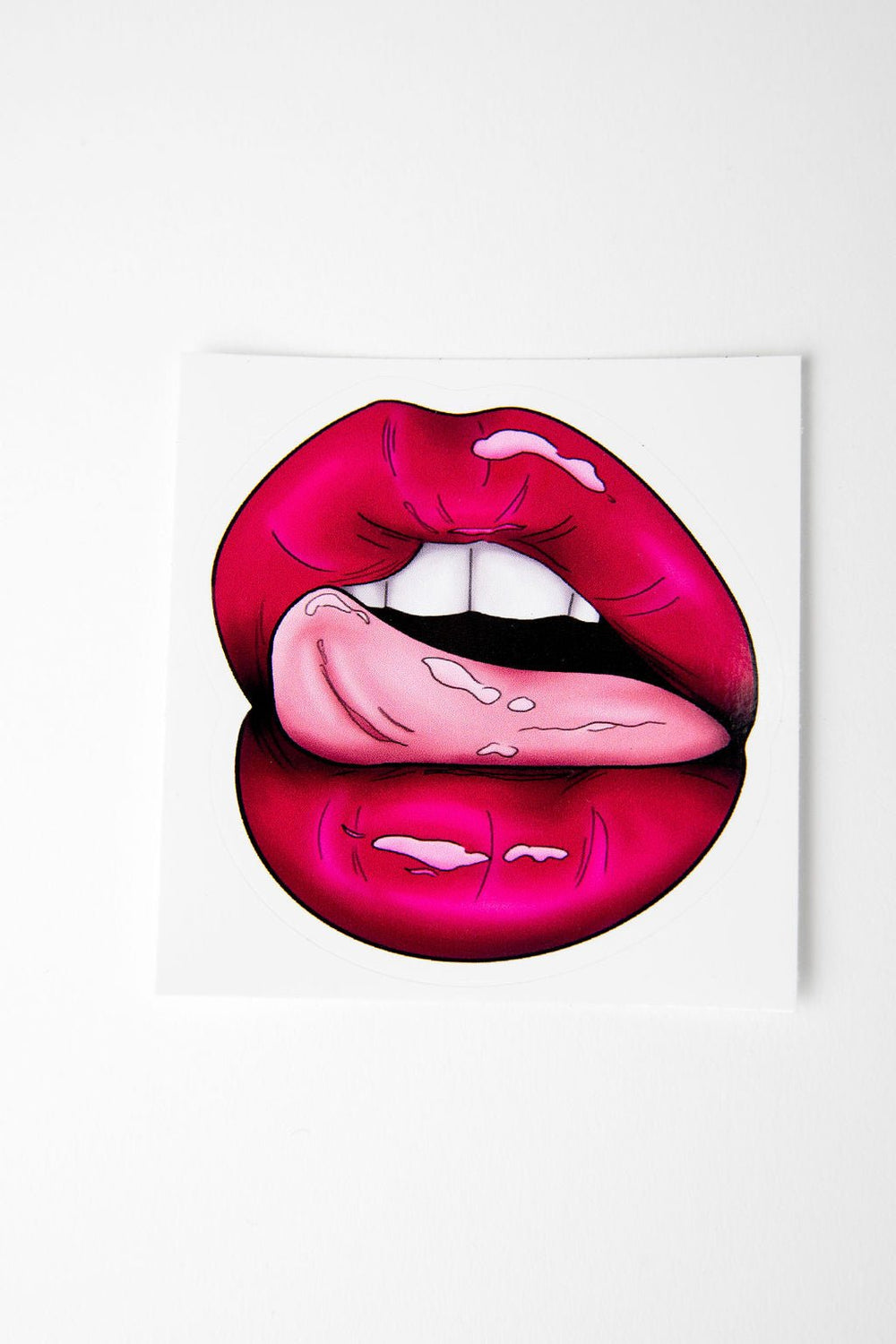 Kiss Me Sticker - SteamyBookworms